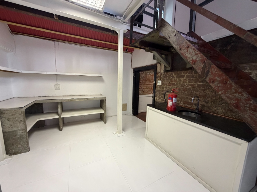 To Let Commercial Property for Rent in Woodstock Western Cape